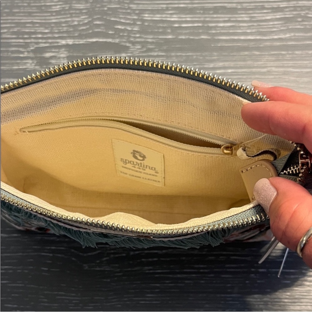 Spartina 449 Floral Embroidered wristlet Bag - Picture 8 of 8